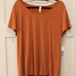 LuLaRoe Classic T shirt
